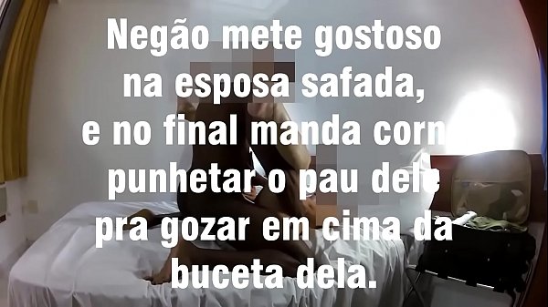 2ª Festa no flat BH - Corno punheta pau do negão comedor pra ele gozar em cima da buceta da esposa