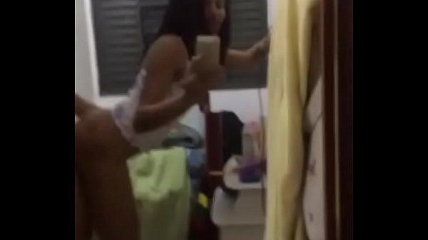 Morena safada caiu na net