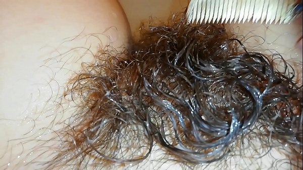 Super hairy bush fetish video hairy pussy underwater in close up